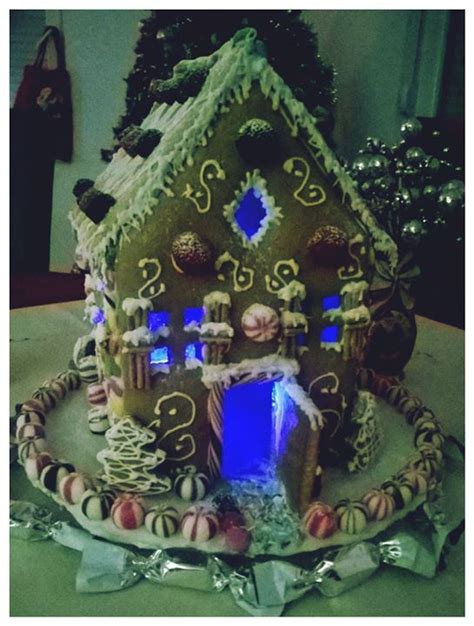 Gingerbread house | Gingerbread house, Gingerbread, House