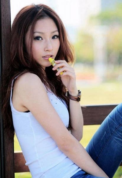 The site owner hides the web page description. 大學生了沒 瑋瑋(張家瑋)34P @ 正妹指南：就是愛正妹 :: 痞客邦
