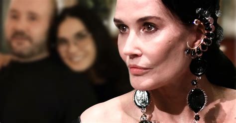 Born november 11, 1962) is an american actress and film producer. Demi Moore: Nach Schock-Fotos: Hier sieht ihr Gesicht ...