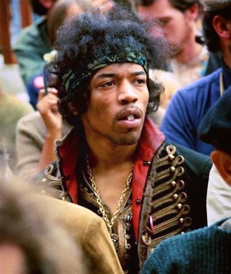The Dark Side Of Jimi Hendrix Sex Drugs And Alcohol Musiclipse