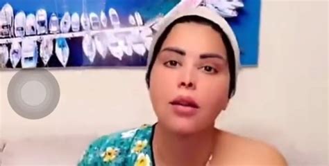 شاهد بالفيديو شمس الكويتية تصف نفسها بالحمارة والجمهور يتكهن بالسبب مشاهير