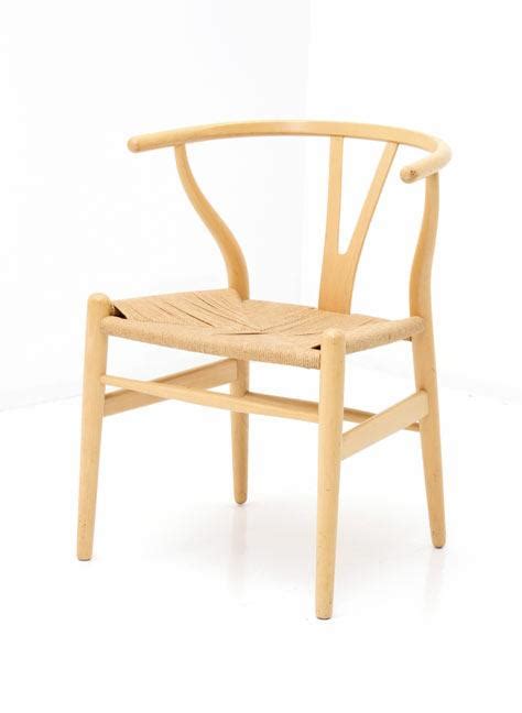 Ergonomic, comfortable and durable, tom dixon's y chair offers lumbar support, ample space for the spine and enough brace for the sitter's shoulder blades. Y-Chair, Wegner (5722) | Div.Stühle | Stuhl | BOGEN33