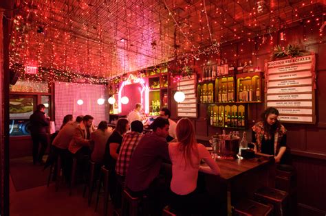 33 best looking bars in nyc to visit now nyc bars nyc cocktail new york bar