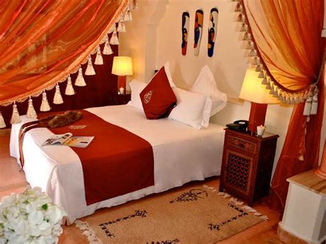 Maybe you would like to learn more about one of these? Pin de Derek en Moroccan | Dormitorio marroquí ...