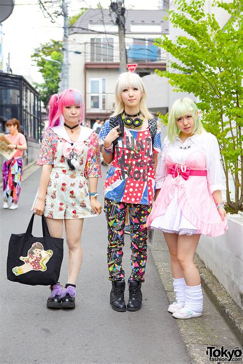 Harajuku Girls With Pastel Hair Tokyo Fashion