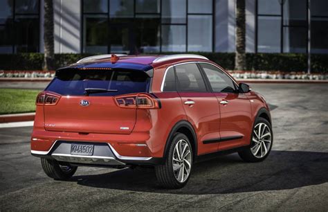 Kia Niro Huv Unveiled Companys New Dedicated Hybrid Vehicle