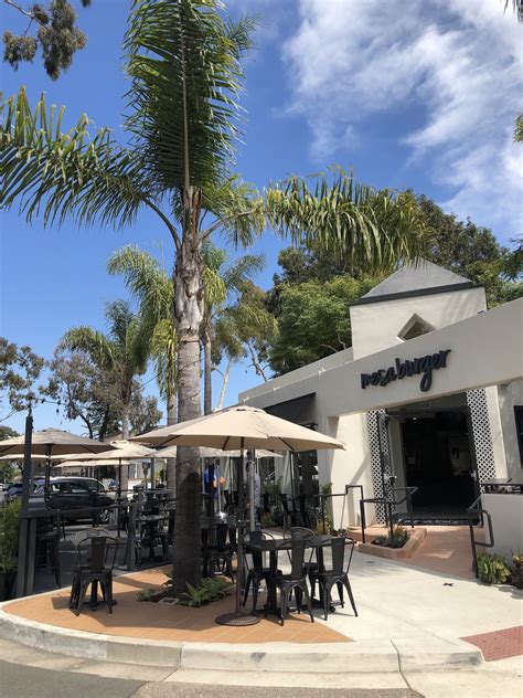 Mesa Burger Opens On Coast Village Road Montecito