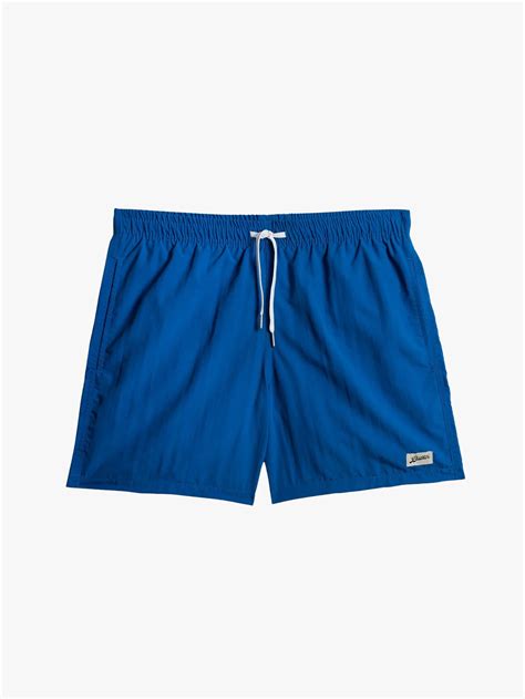 17 Best Mens Swim Trunks In 2023 For The Beach Pool And Beyond Gq
