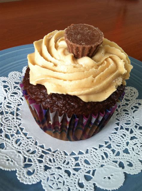 Peanut Butter Filled Chocolate Cupcakes 1 Devils Food Cake Mix Make Cupcakes According To Box