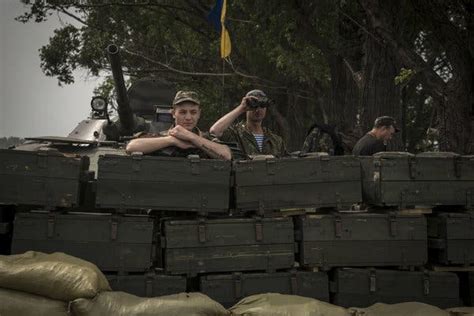 Kremlin Announces Ukraine Pullback But Nato Doesnt See It The New