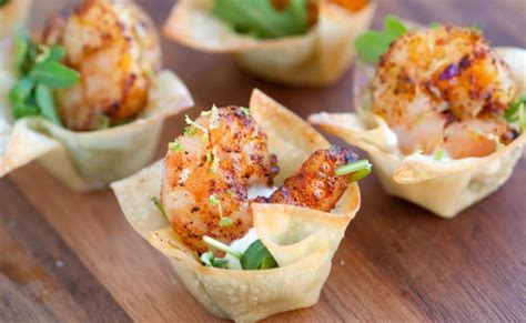 Appetizers for christmas parties and dinners. What Are Heavy Horderves : Host An Appetizers Only Dinner Party Finger Food Ideas Better Homes ...