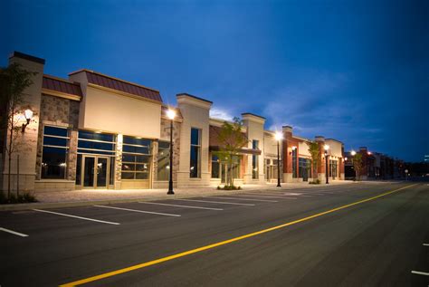 Making Your Retail Property Safer at Night - Atlantic Maintenance Group