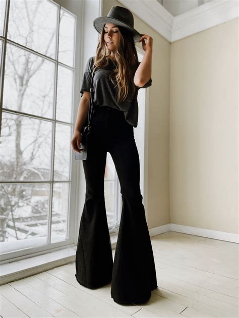Black Denim Bells Bell Bottom Jeans Outfit Western Style Outfits