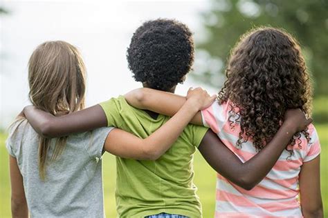 Five Tips On Helping Kids Make Friends Kids In The House