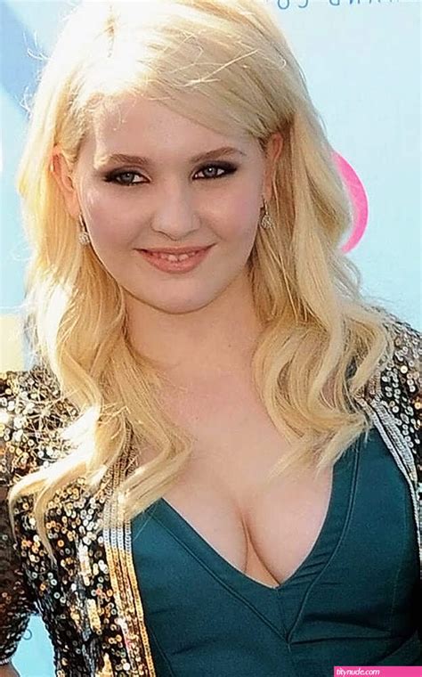 Abigail Breslin Nude Leaked Pics And Porn Video Titynude Com