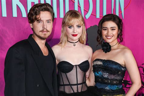 cole sprouse kathryn newton and liza soberano at the lisa frankenstein los angeles premiere