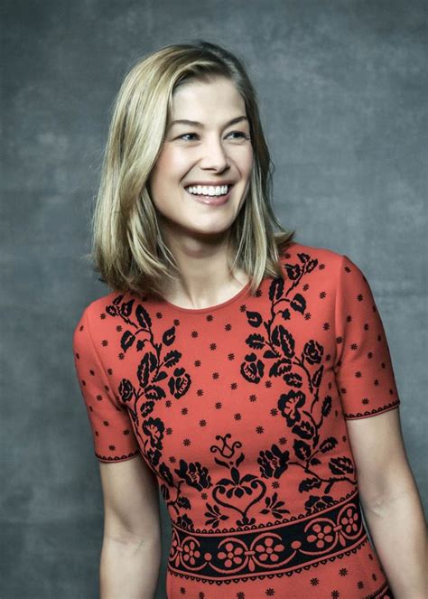 Rosamund Pike Rosamund Pike Rosemund Pike Celebrities