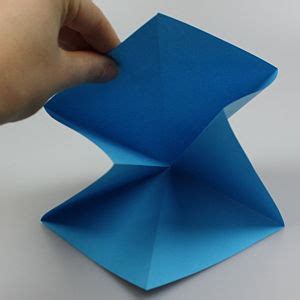 Öffnen sie die datei sie wunsch zu konservieren sie als pdf. Faltanleitung Origami Schachtel Anleitung Pdf / einfache ...
