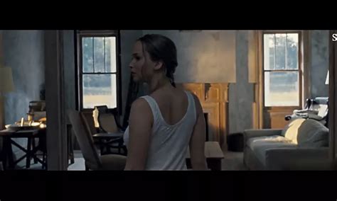 시스루 잠옷을 입은 Jennifer Lawrence 누드 가슴과 엉덩이 xHamster