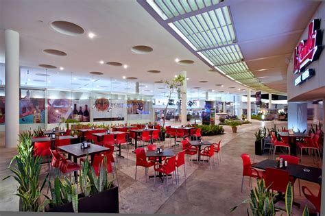 Maybe you would like to learn more about one of these? City Center Merida - Hines