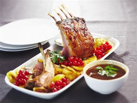 Carré dagneau aux légumes dété Recette de carré dagneau aux
