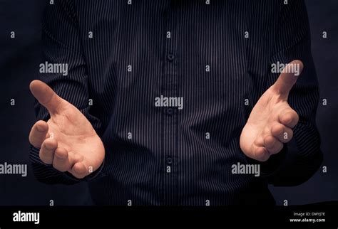 Person Showing Size Scale Hi Res Stock Photography And Images Alamy