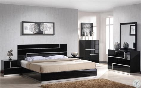 Lucca Black Lacquer Platform Bedroom Set From Jandm 17685 Q Coleman