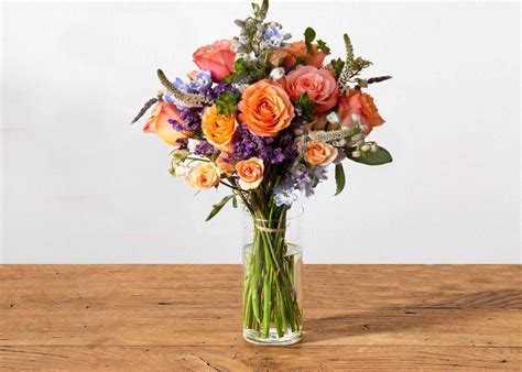 Flower Delivery Urbanstems Flower Subscription Flowers Flowers