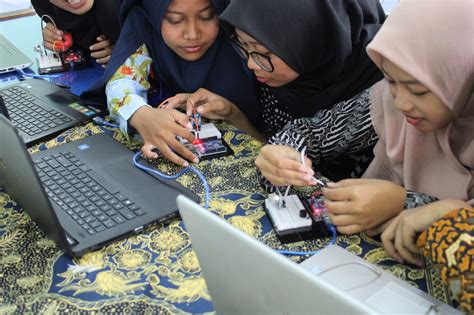 Pendidikan guru sekolah dasar (pgsd) mata kuliah: Media Pembelajaran Ipa Di Sd - Tahun Ajar