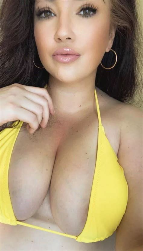 Who Doesnt Love A Close Up Of Big Tits In Bikinis Nudes