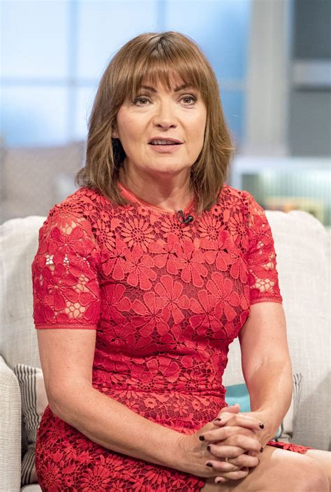 Lorraine Kelly Speaks Out About Addiction To The Painkiller Tramadol