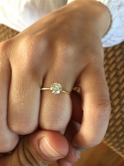 20 Simple But Gorgeous Engagement Ring Ideas Wedding Rings Engagement Gorgeous Engagement