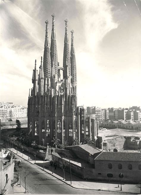 Ad Classics La Sagrada Familia Antoni Gaudí Archdaily