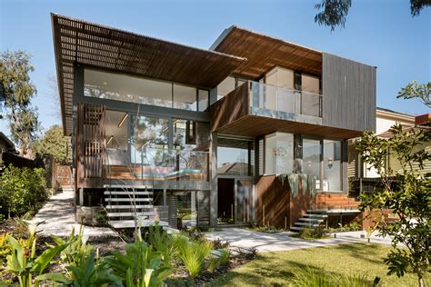'eco house'image courtesy lara calder architecture. A contemporary & environmentally friendly home designed to ...