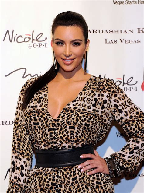 Cool Funny Pictures Kim Kardashian Hot Fancy Dress Sizzling Photos