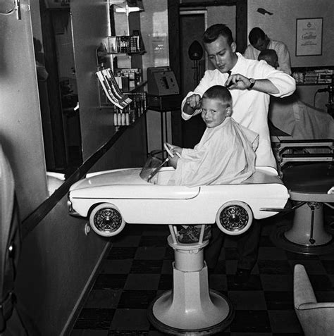 Loololololing At These Barber Shop Vintage Salon Barber
