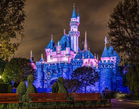 The Magical Dream World Disneyland California Usa Beautiful Global