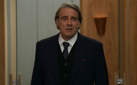 Haja afsatu kabba (born 1953), politician. Haja Coração: Resumo do capítulo de hoje, sábado, 16 de ...