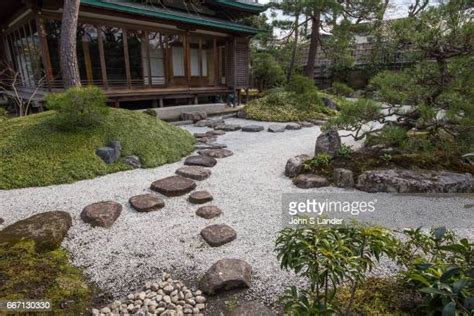 Japanese Moss Garden Photos And Premium High Res Pictures Getty Images