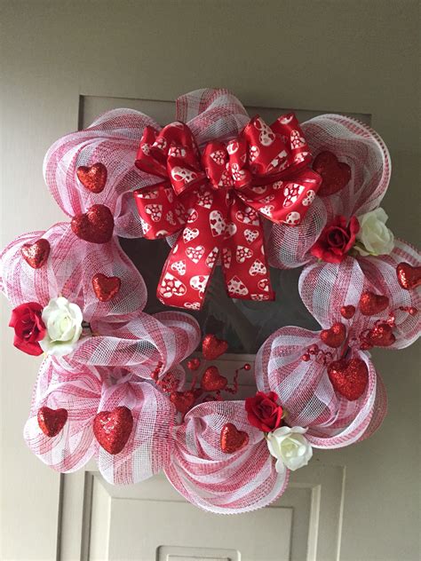 Diy Valentines Day Wreath Valentines Day Decorations Valentine Day Crafts Valentine Ideas