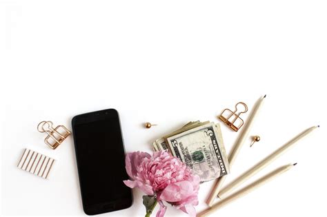 How Much Is 6 figures in Money? Plus Six Figures Income Strategies