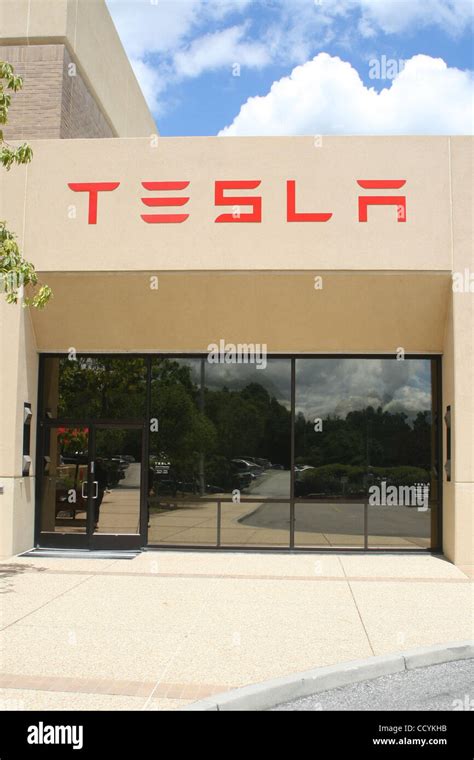 Tesla Motors Headquarters Hi Res Stock Photography And Images Alamy