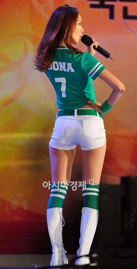 Kpop Girl Groups Kpop Girls Asian Girl Get Skinny Legs Yoona Snsd Korean Music Korean