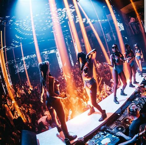 Address, phone number, proton the club review: Party - Stuttgart ☆ PURO Reggaeton ☆ Summer Edition ...