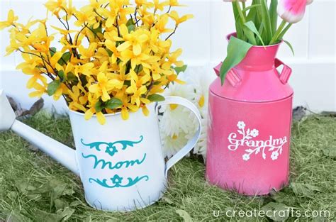 Maybe you would like to learn more about one of these? DIY Mothers Day Vase - U Create