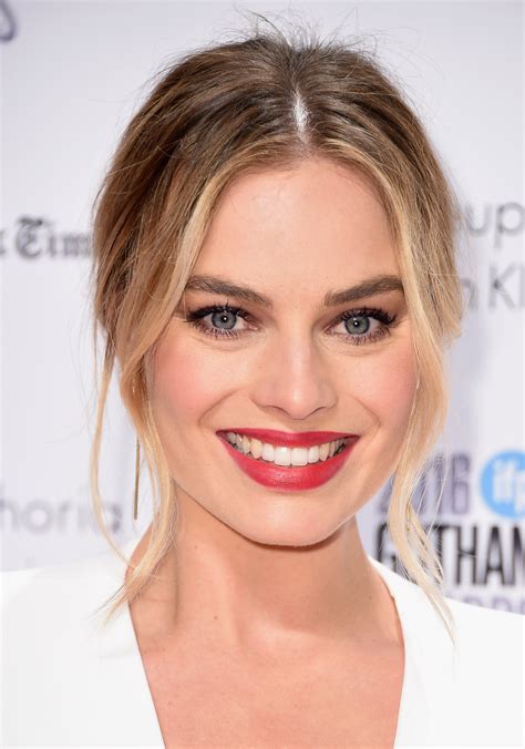 Margot Robbie Seemingly Confirms Her Marriage On Instagram With A Sassy