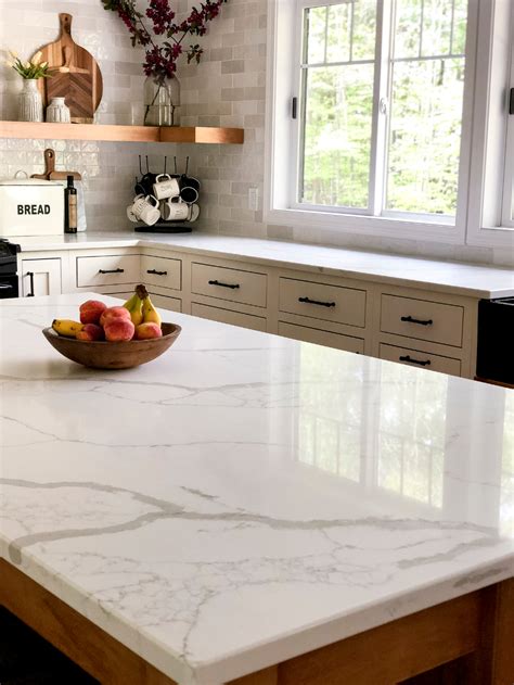 15 Affordable Quartz Countertops That Look Like Marble In 2021