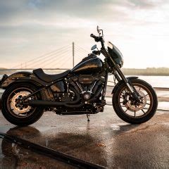 Uses a smaller '107' (1746cc) motor with less power and torque, has conventional forks kicked out at a. Thunderbike Clubstyle • Harley-Davidson Softail Low Rider ...
