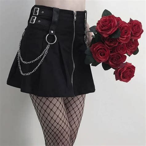 black harajuku gothic punk women skirts with chain high waist zipper fashion pleated mini skirt