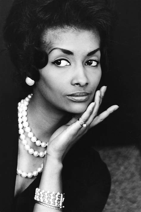 Helen Williams The First African American Fashion Model To Cross Over Into The Mainstream